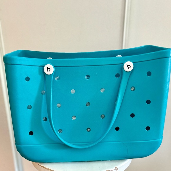 Stylish Blue Tote Bag - Picture 3 of 11